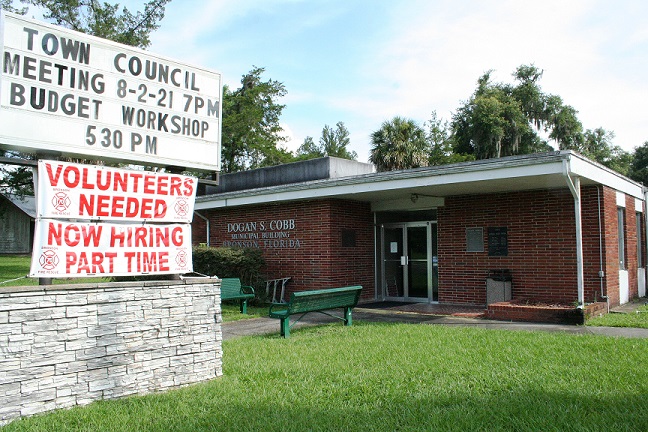 Bronson elections take place in the Dogan Cobb Municipal Building. Town Council meeting occur in the same location. A Town Council meeting is set for Monday at 7 p.m.