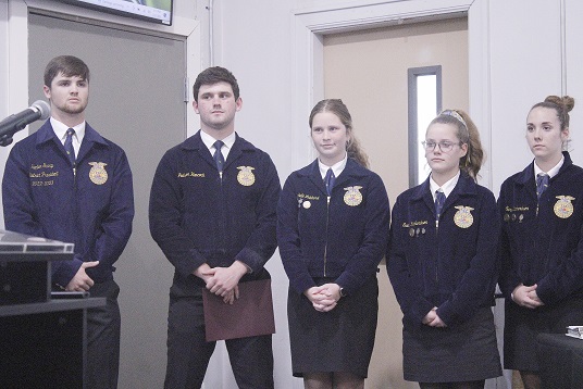 FFA leaders shown are Hunter Sharp of Chiefland SR FFA, Judson Hancock of Williston SR FFA, Annabelle Whitehurst of Willston JR FFA, Sara Richardson of Yankeetown Middle FFA and Sadie Richardson of Yanketown Middle FFA.