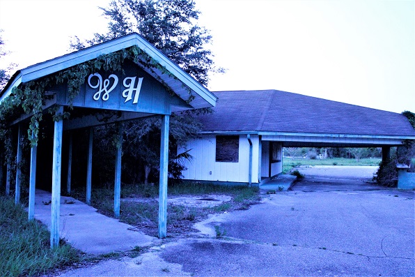 The clubhouse for Williston Highlands Golf and Country Club looks a little rough but it hasn't been touched for a decade or two.